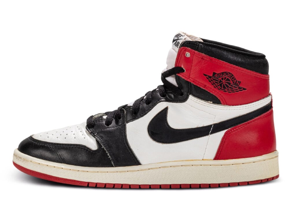 Air Jordan 1 High OG Black Toe Reimagined 2024