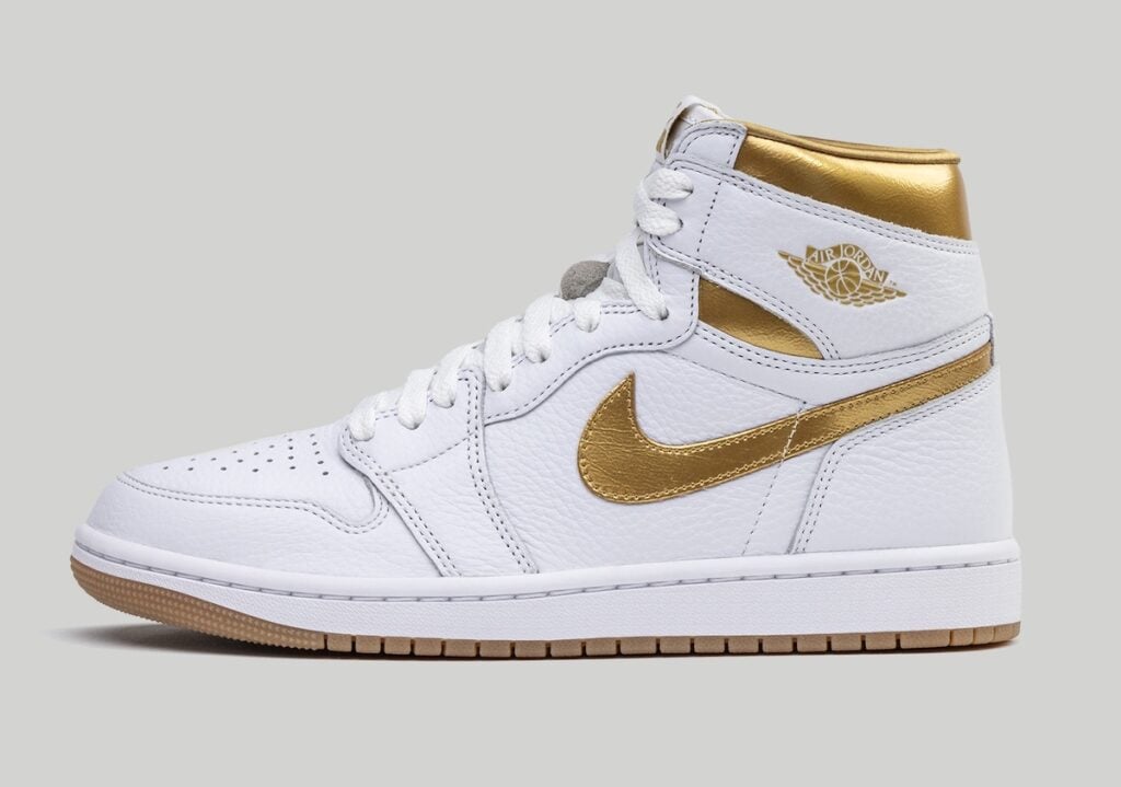 Air Jordan 1 High OG Metallic Gold