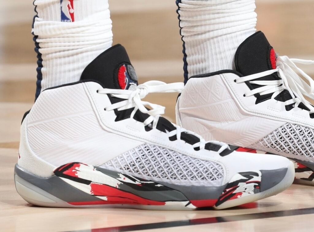 Air Jordan 38 Bugs Bunny 2024