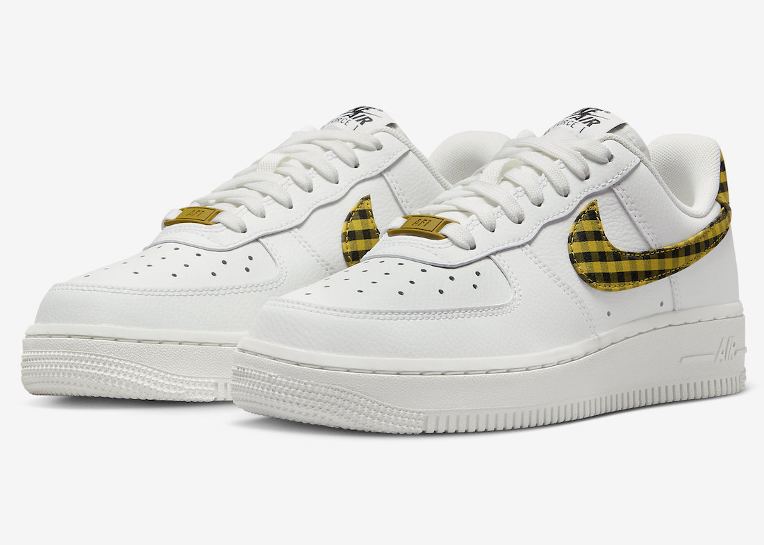 Nike Air Force 1 Low Gingham in Bronzine and Black