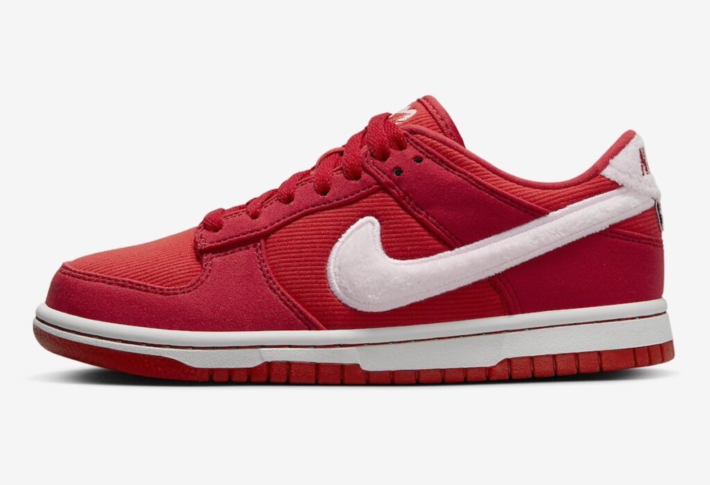 Nike Dunk Low GS Valentines Day 2024